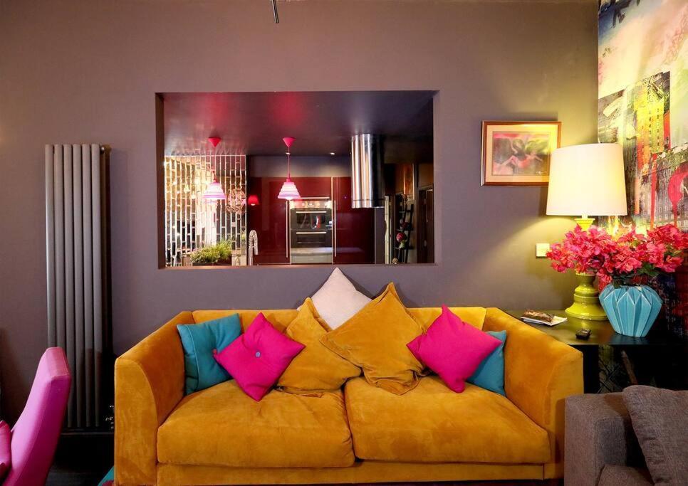 Elegant Norwich Apartment In The Lanes W Parking Экстерьер фото