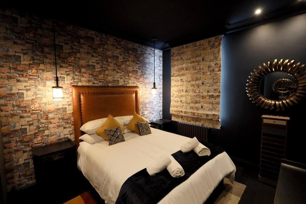 Elegant Norwich Apartment In The Lanes W Parking Экстерьер фото